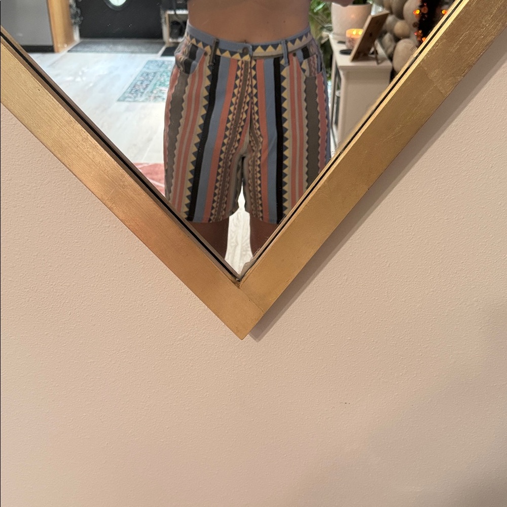 Vintage 90s Northwest Blue Tribal Print High Rise Shorts 32” Waist - Picture 4 of 4
